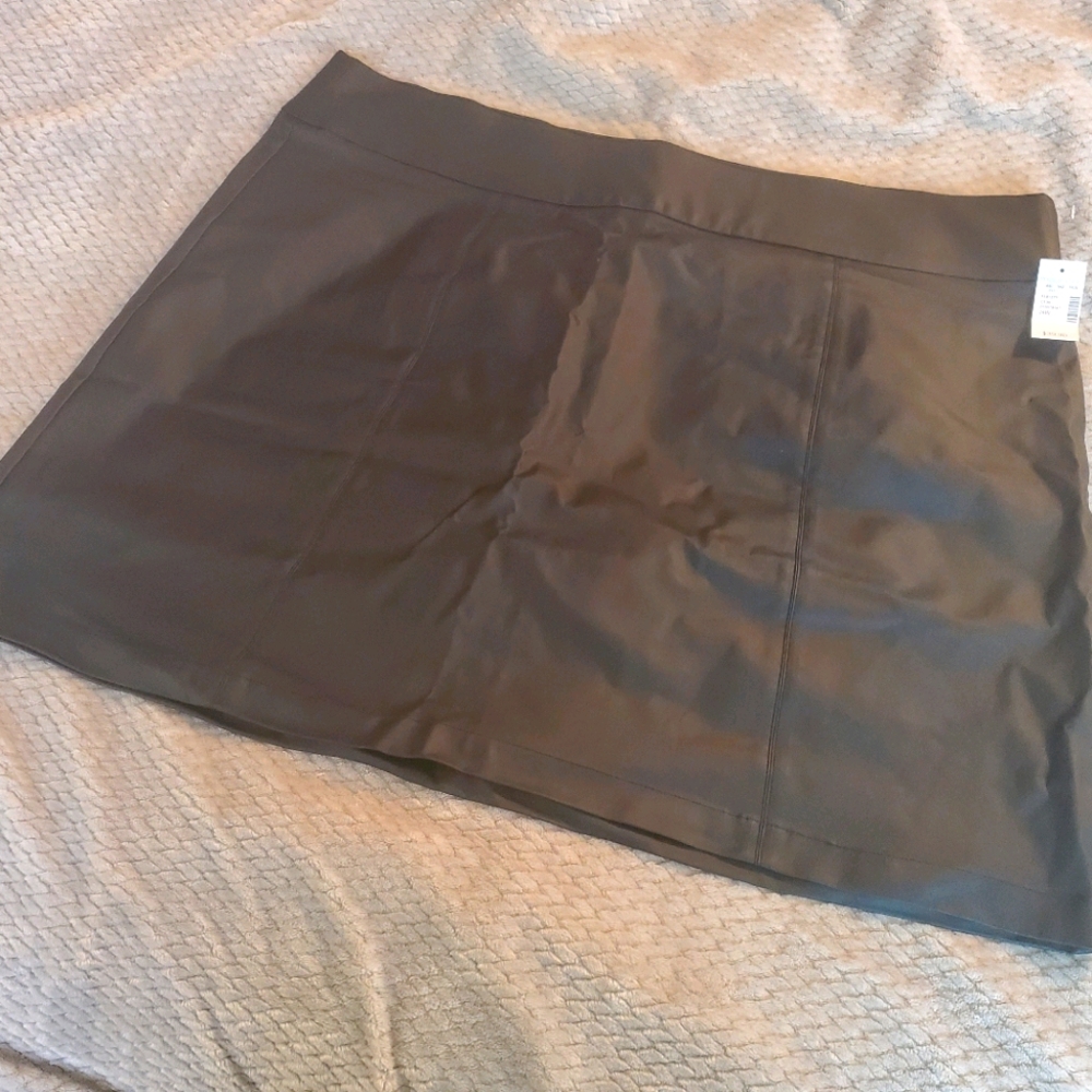 Maurices black Faux leather shirt sz 24w